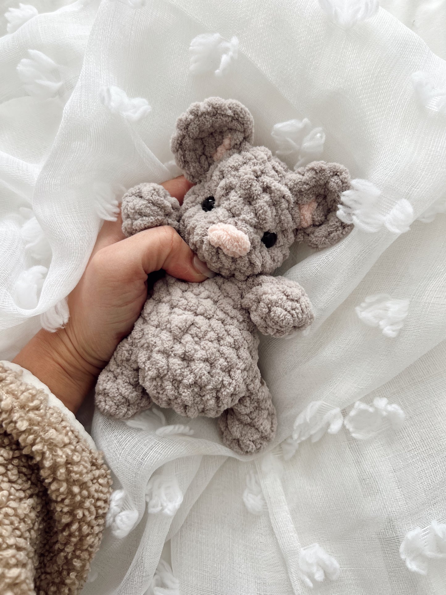 Bitsy Woodsy Friends- Mouse Crochet pattern